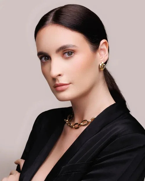 Elena K